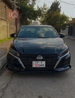 نيسان ألتيما